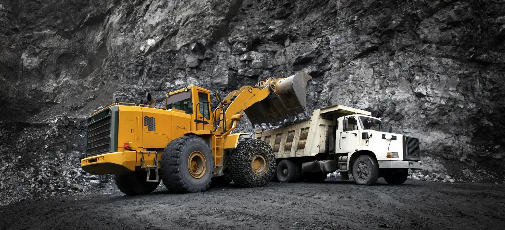 With AI-driven insights enabling proactive maintenance strategies, mining companies can significantly reduce operational risks and enhance overall efficiency.