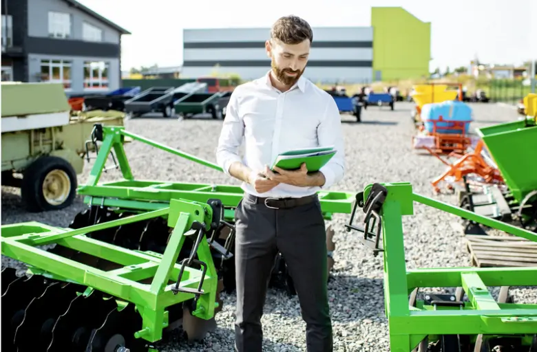 By enabling early detection of potential issues and optimizing maintenance schedules, AI technologies help ensure that farming operations run smoothly and efficiently. 