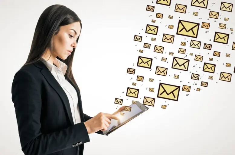 AI-driven email marketing software provides advanced solutions to overcome these hurdles, from data integration and compliance to balancing personalization and privacy.